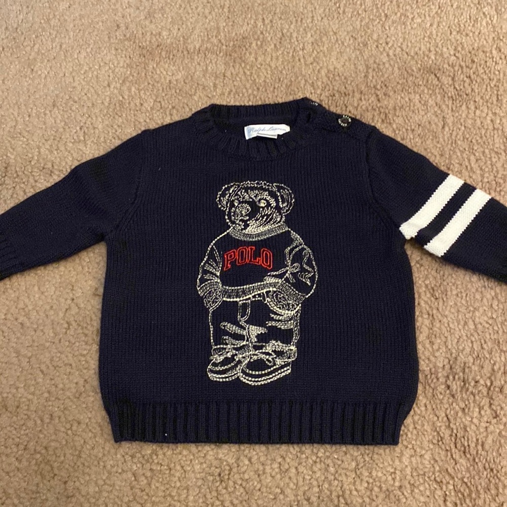 Classic polo knit sweater